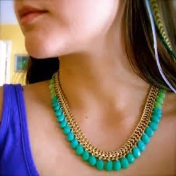 Stella & Dot | Emerald Green Ombré + Gold Contessa Jade Statement Neckla… - Picture 6 of 8